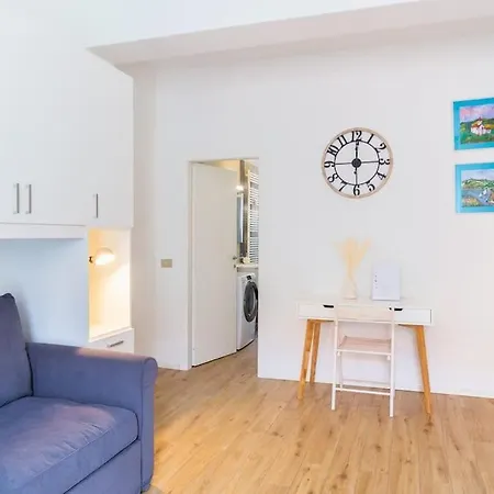 Apartment Istria-niguarda Moderna