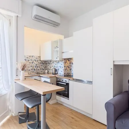 Istria-niguarda Moderna Apartment *